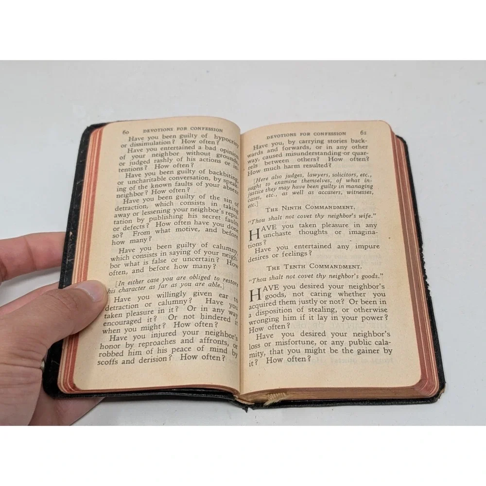 1949 The New Key of Heaven A Complete Prayerbook for Catholics Leather VTG 1940s